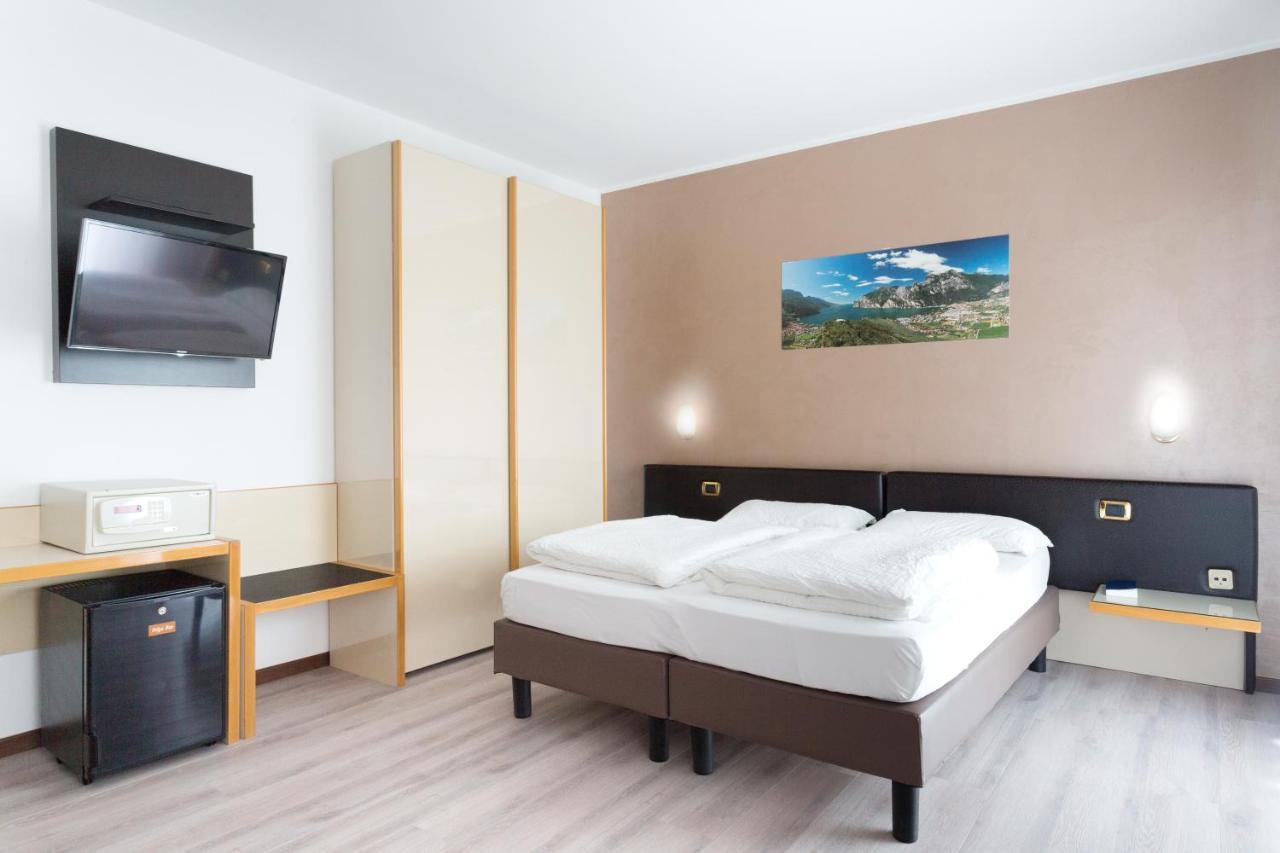 Hotel Rudy Riva del Garda Room photo